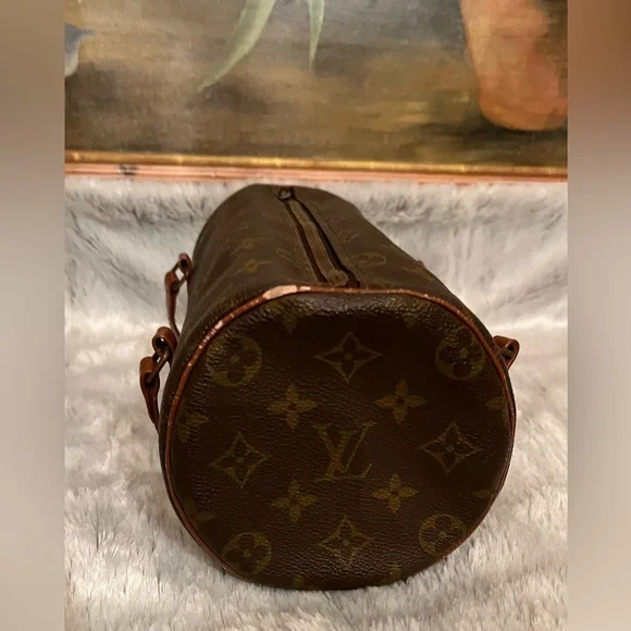 LOUIS VUITTON PAPILLON BROWN BARREL BAG CHAIN NOT INCLUDED - Picture 6 of 15